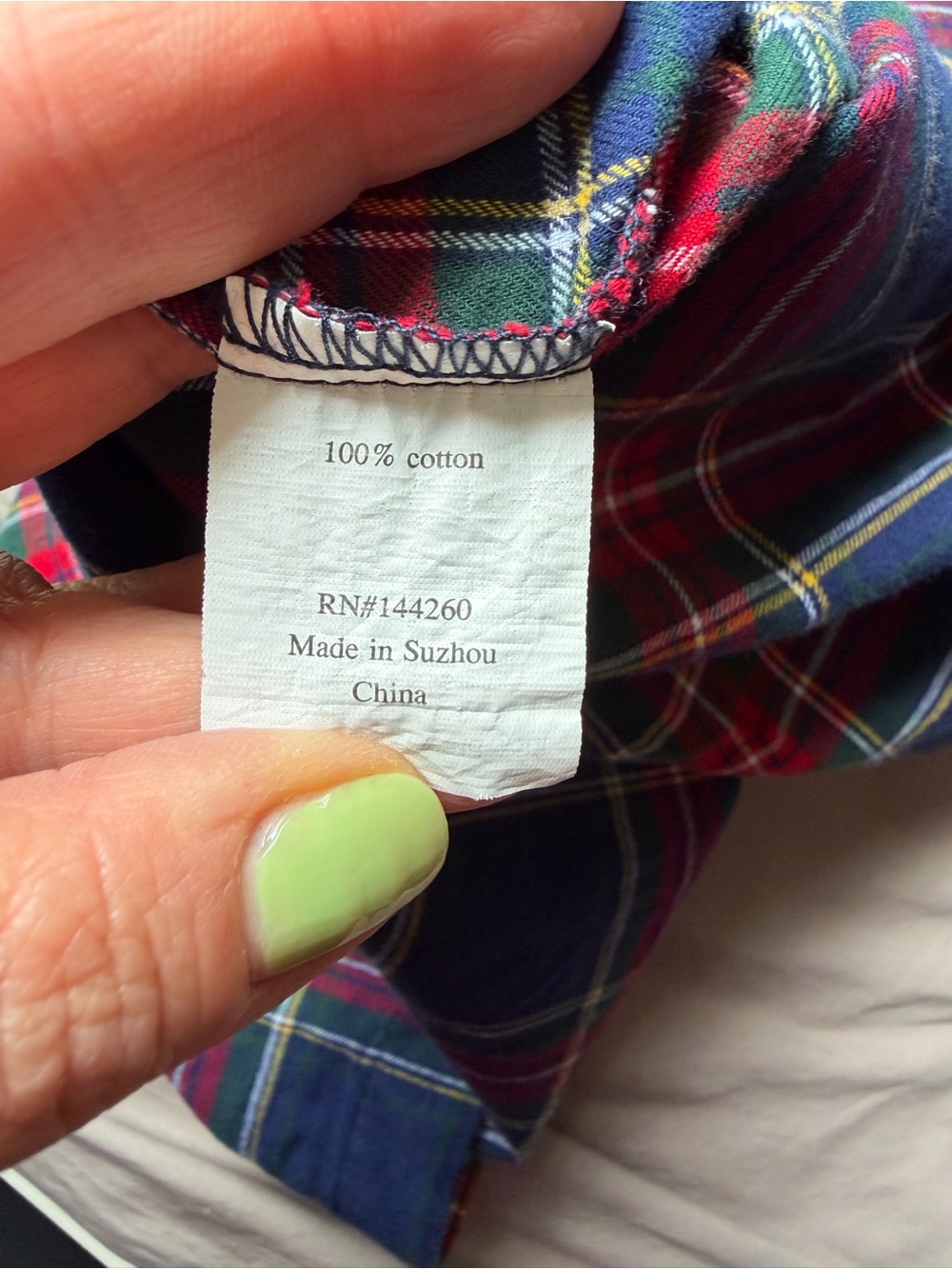Petite Plume Classic Red Plaid Women Long Flannel Nightgown Sz L 100% Cotton - Picture 4 of 9